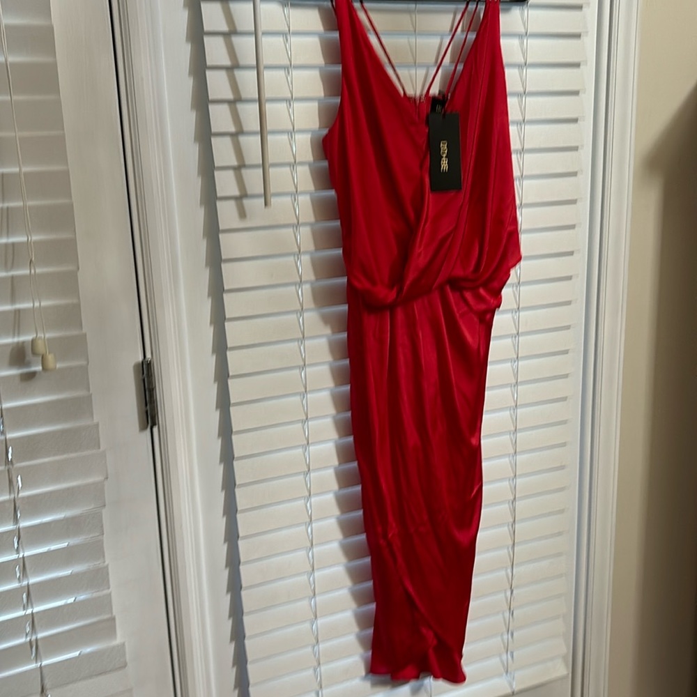 DO+BE red cocktail dress - Picture 1 of 5